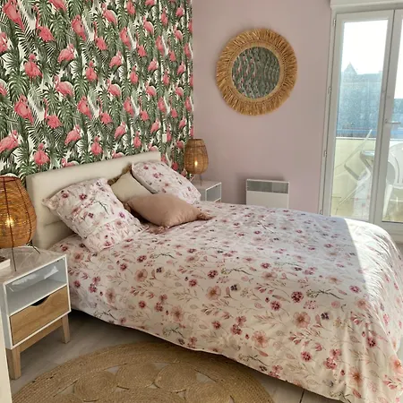 Opale Beach, Merlimont,100msea,2 Bedrooms, Parking דירה מרלימון