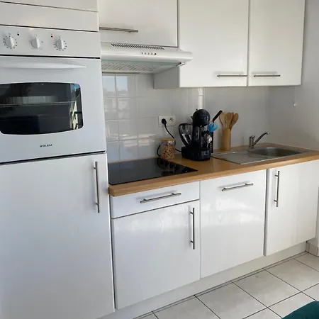 Opale Beach, Merlimont,100msea,2 Bedrooms, Parking Apartment