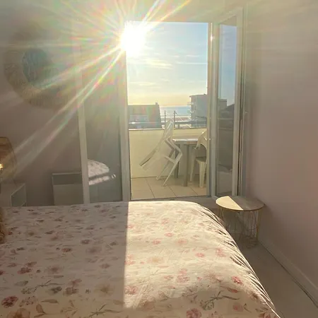 Opale Beach, Merlimont,100msea,2 Bedrooms, Parking